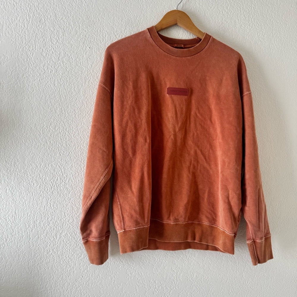 Abercrombie & Fitch Large Crewneck Sweatshirt | Relaxed Fit